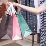 Compras compulsivas: descontrole ao comprar pode ser problema de saúde